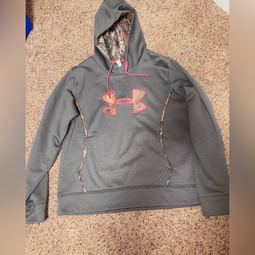 Women’s UA Storm sweatshirt